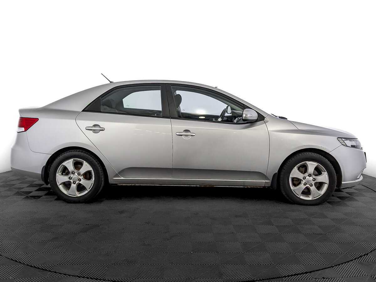 Kia Cerato 5-speed, 2010 - 90 787 км. | Фото №4