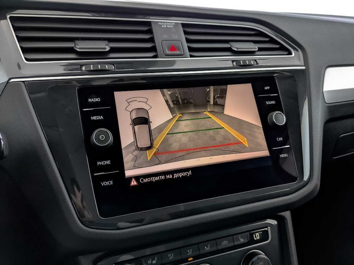 Volkswagen Tiguan, 2020 Фото №23