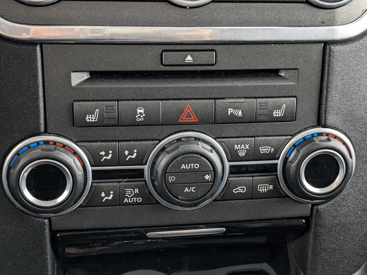 Land Rover Discovery, 2011 Фото №16