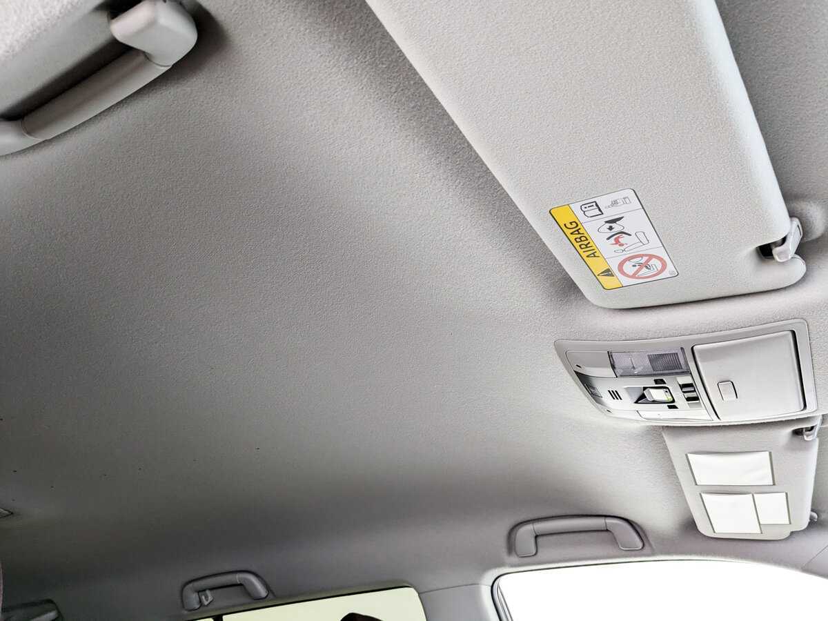 Toyota Land Cruiser Prado, 2017 Фото №19