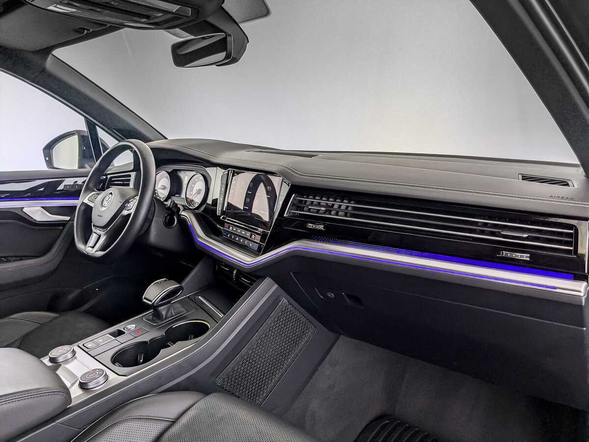 Volkswagen Touareg, 2019 Фото №9