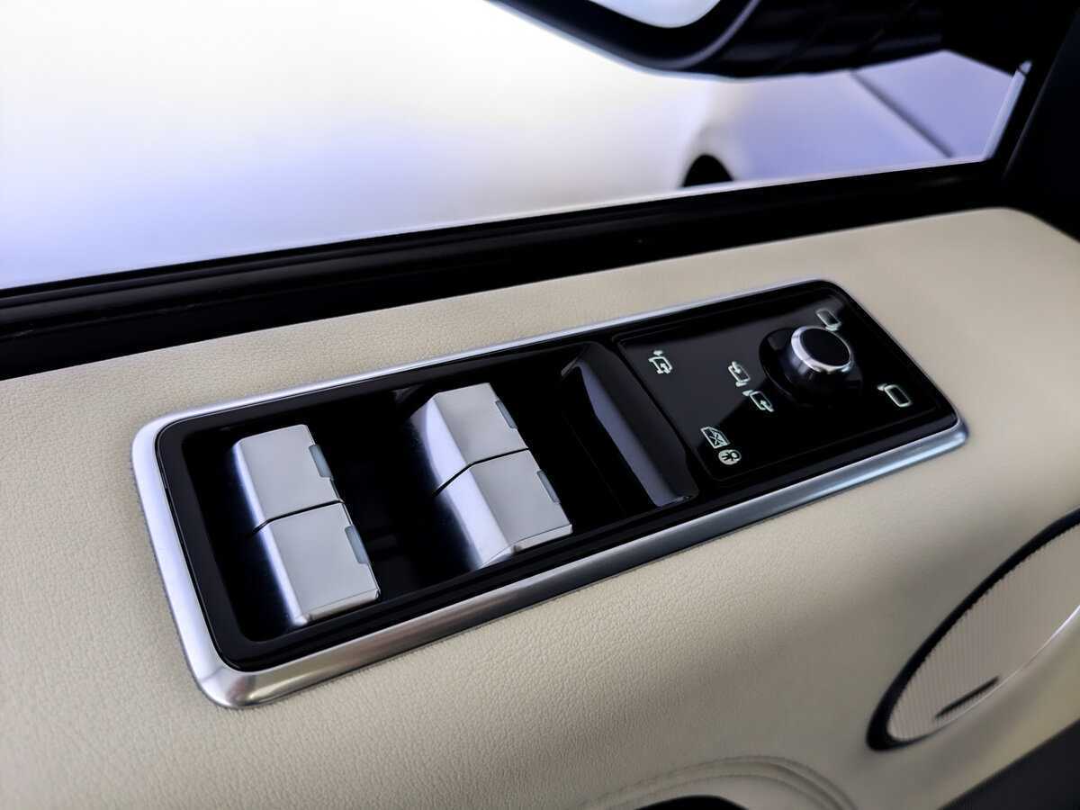 Land Rover Range Rover, 2018 Фото №17