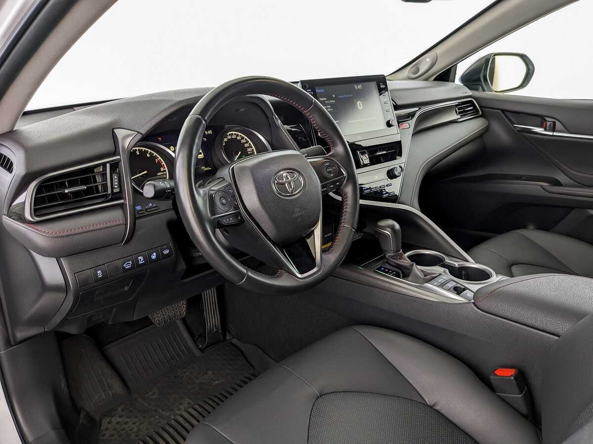 Toyota Camry, 2022 Фото №14