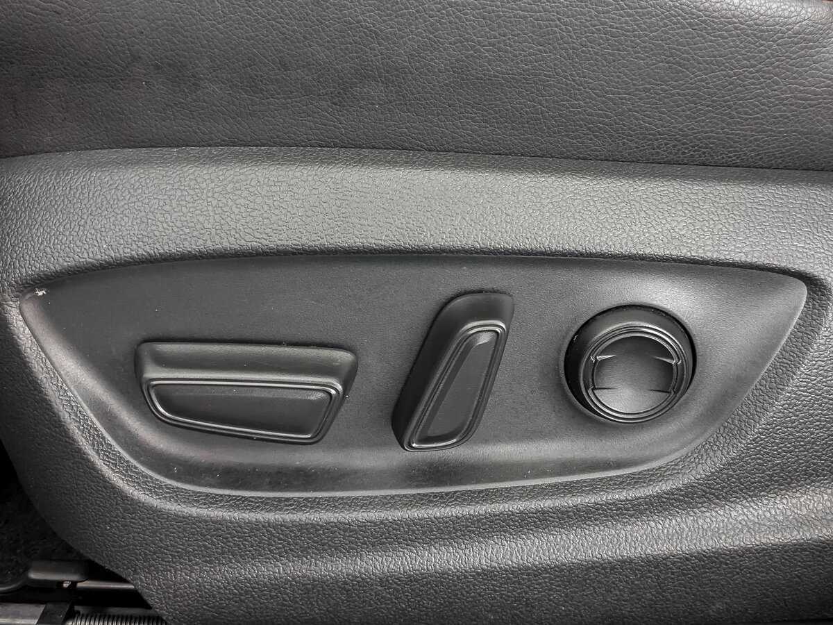 Toyota Camry, 2021 Фото №17