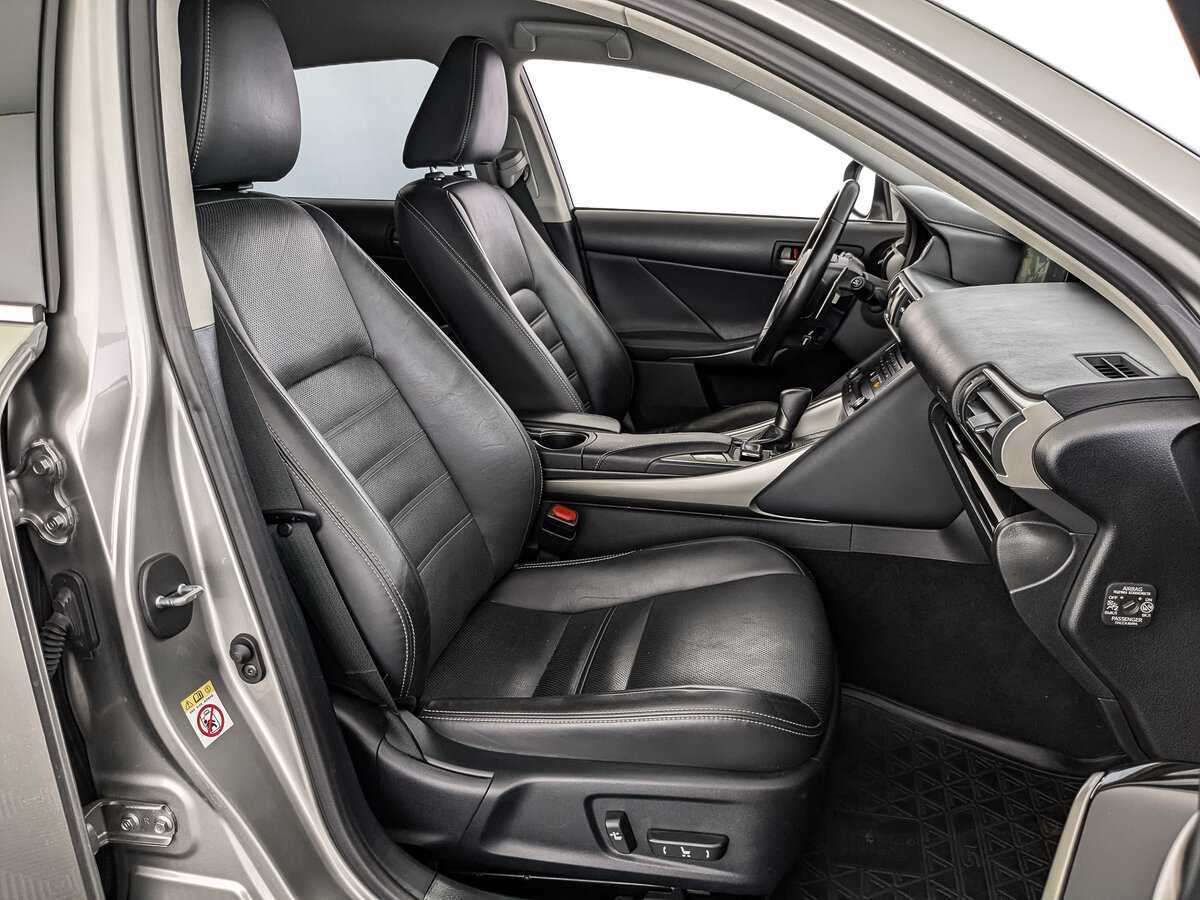 Lexus IS 300, 2018 Фото №20
