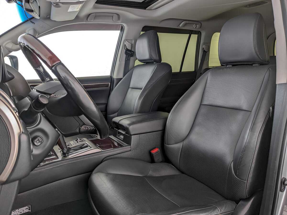 Lexus GX 460, 2017 Фото №16