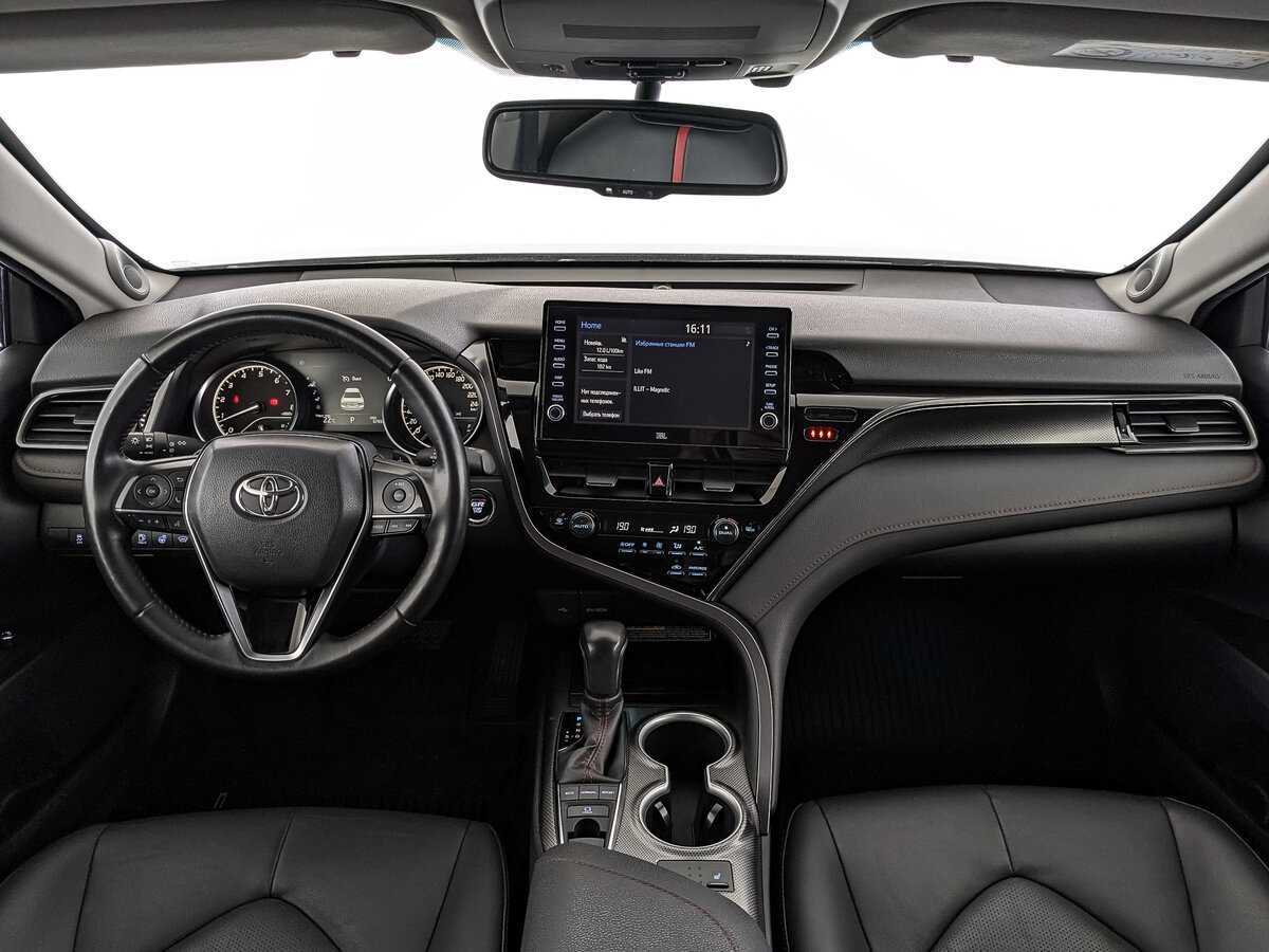 Toyota Camry, 2022 Фото №10