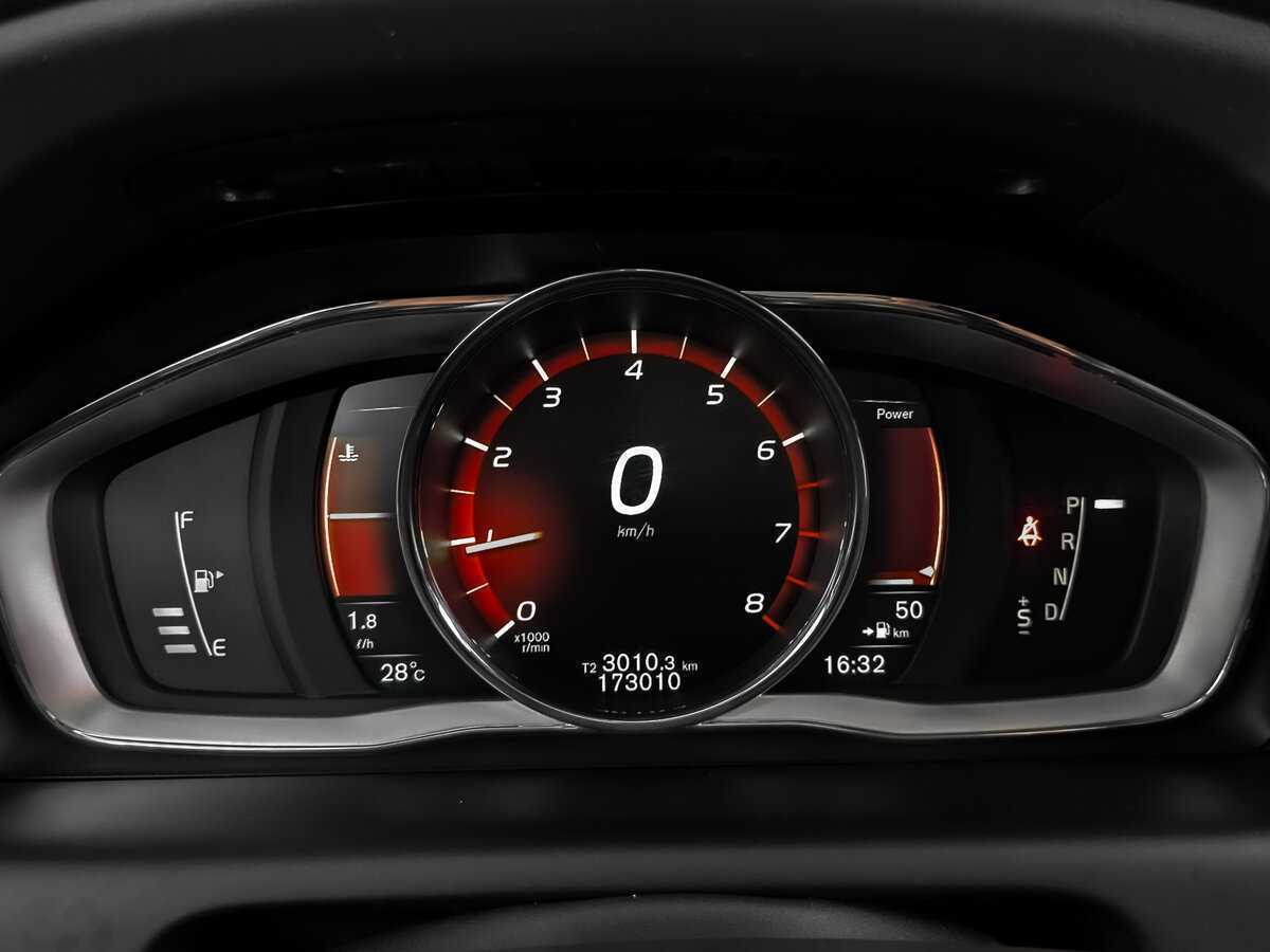 Volvo XC60, 2017 Фото №12