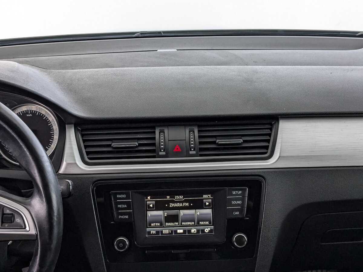 Skoda Rapid, 2017 Фото №13