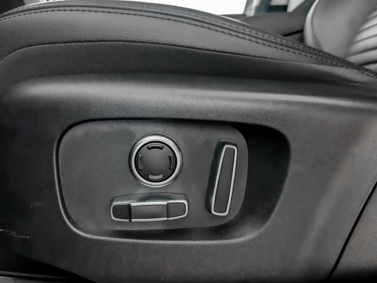 Land Rover Discovery Sport, 2022 Фото №17