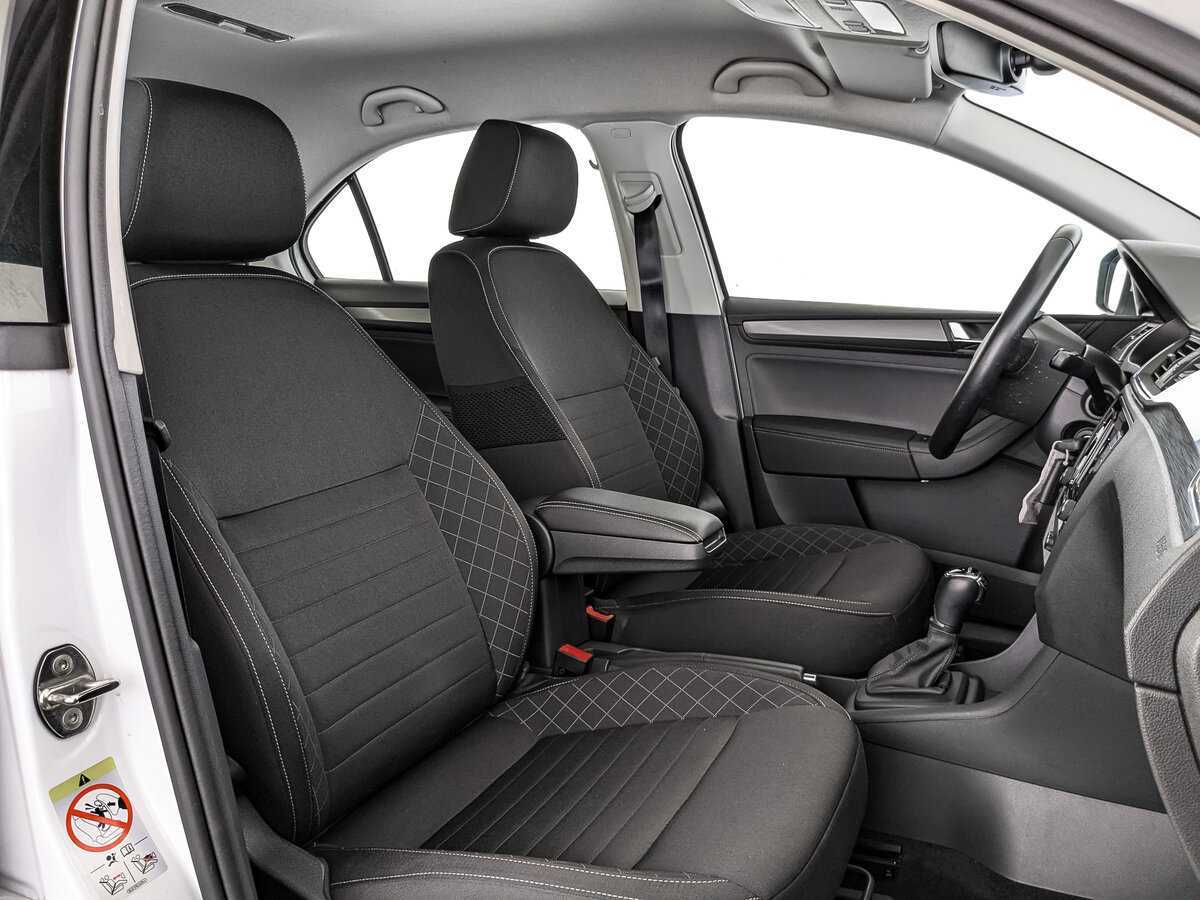 Skoda Rapid, 2018 Фото №19