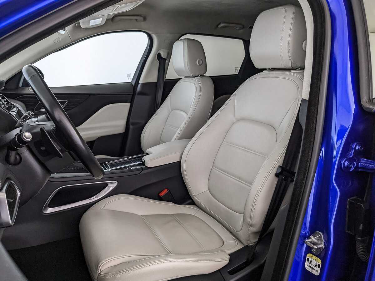 Jaguar F-Pace, 2018 Фото №16