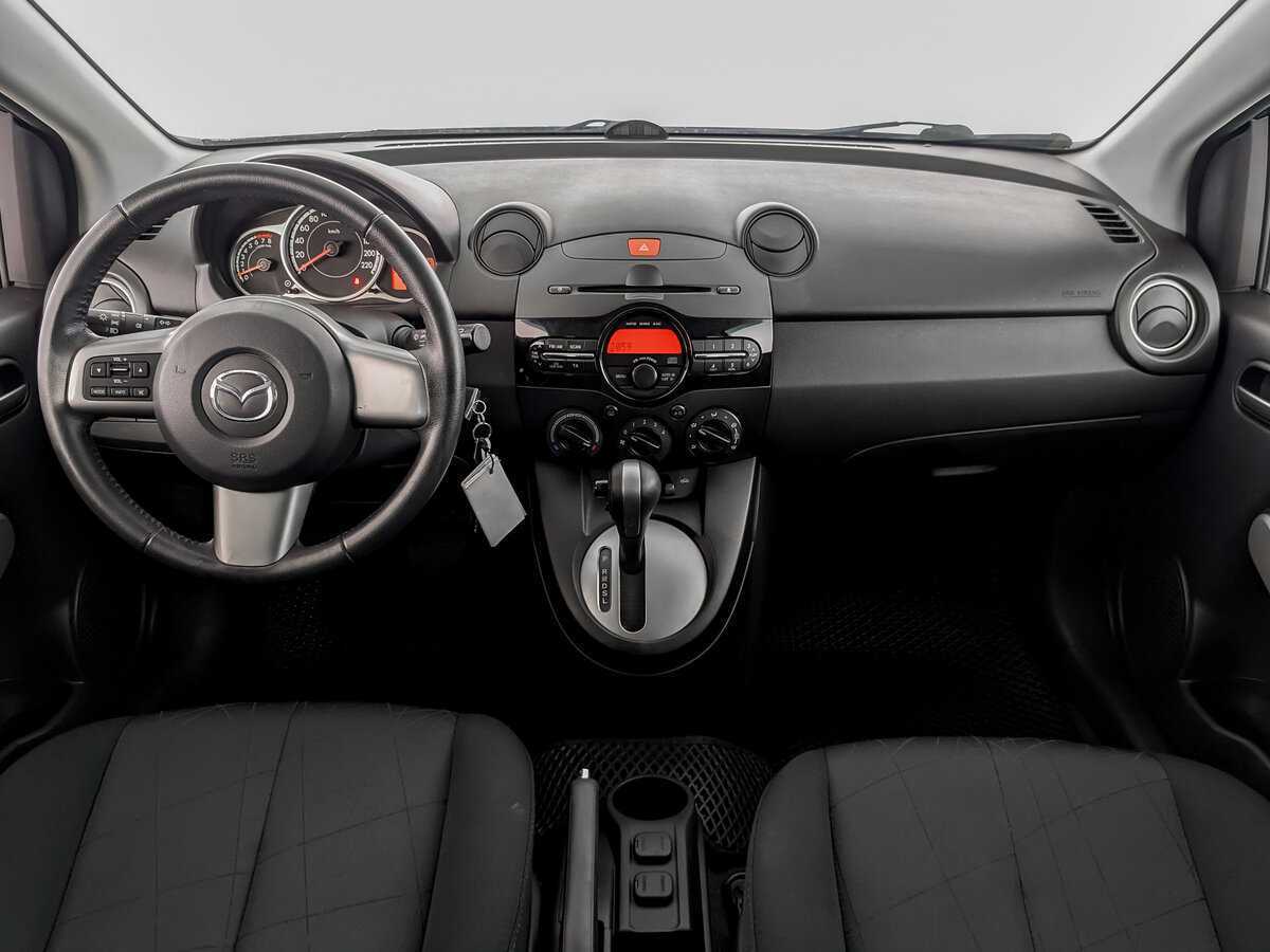 Mazda 2, 2013 Фото №12