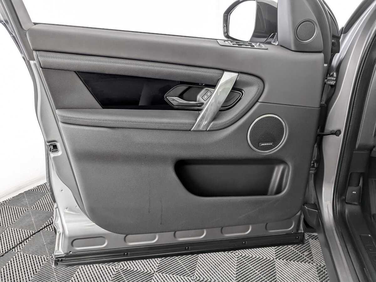 Land Rover Discovery Sport, 2021 Фото №15