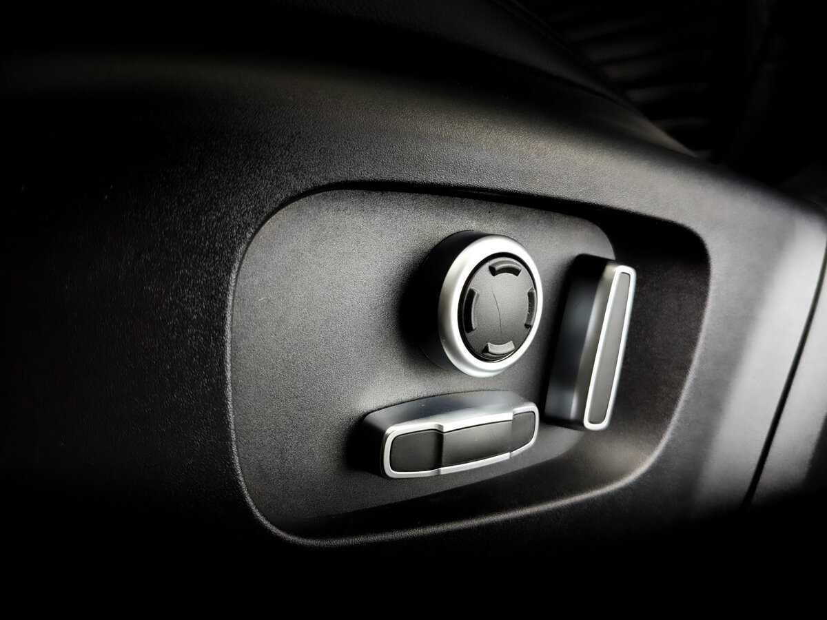 Land Rover Discovery Sport, 2021 Фото №17