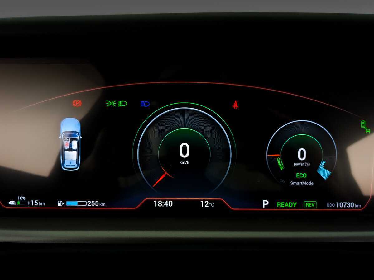 Voyah Free EVR, 2023 Фото №11