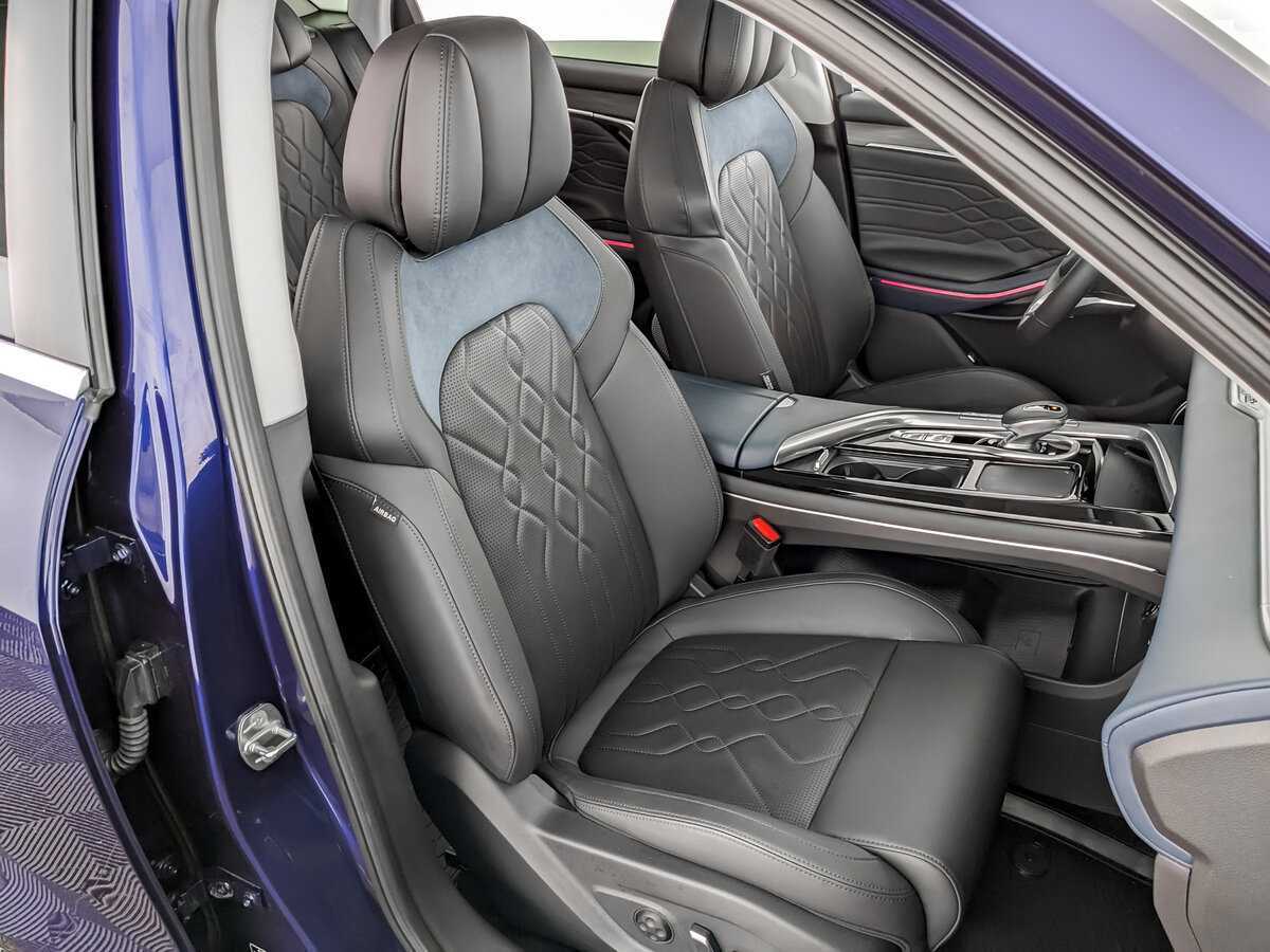 Voyah Free EVR, 2023 Фото №20