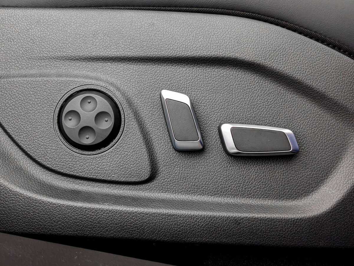 Voyah Free EVR, 2023 Фото №22