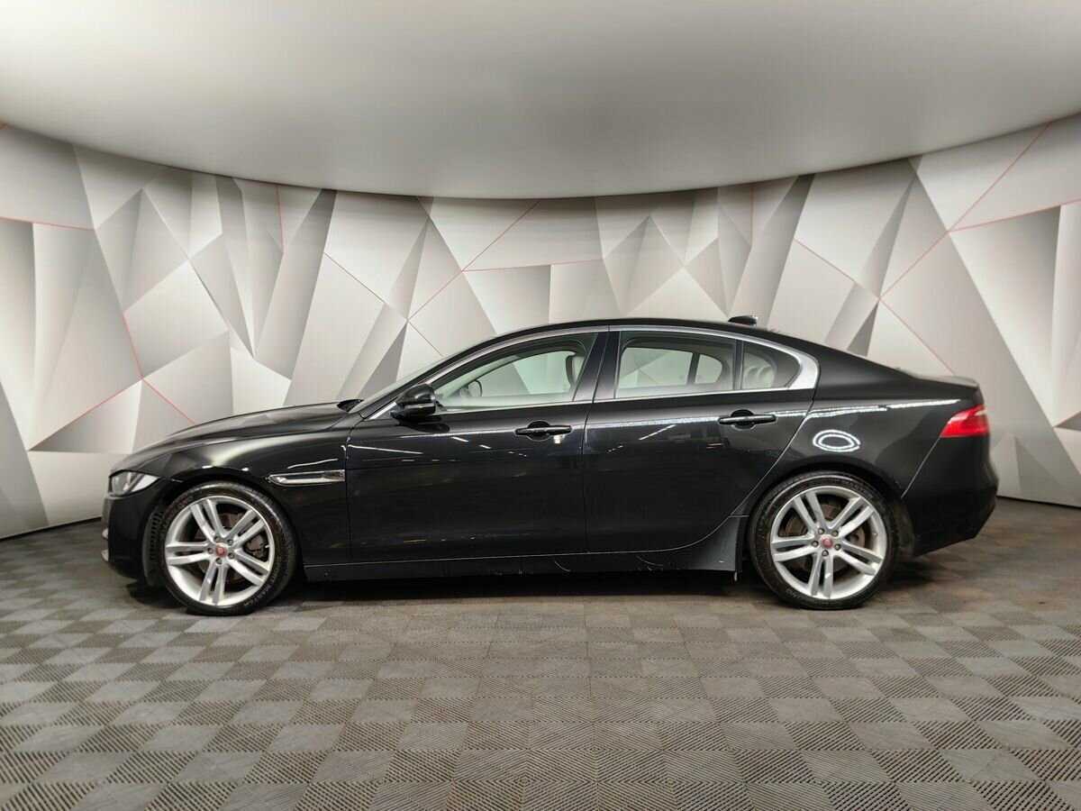 Jaguar XE, 2017 - 122 134 км. | Фото №5