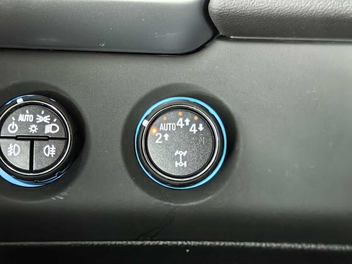 Chevrolet Tahoe, 2018 Фото №21