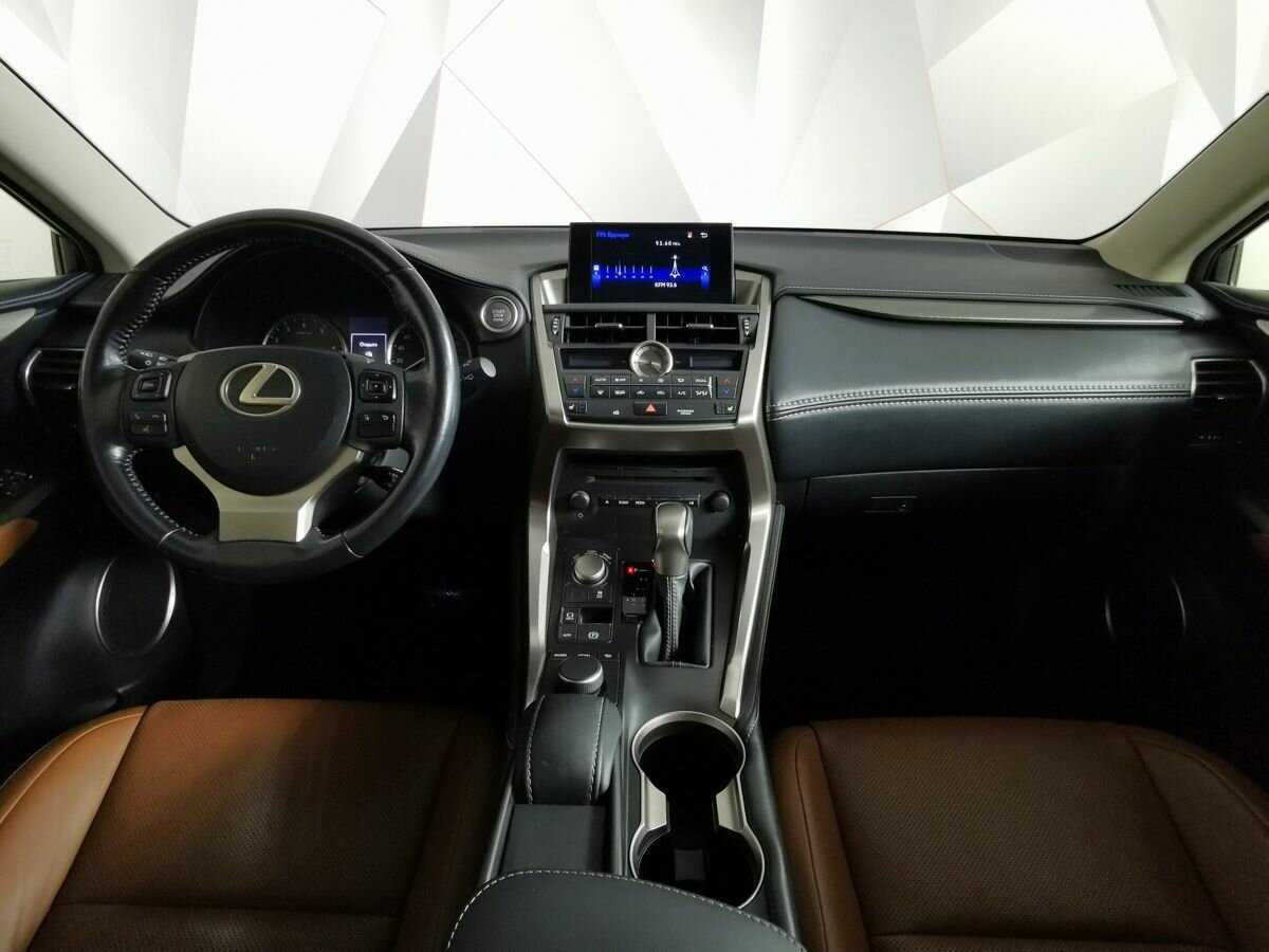Lexus NX 200t, 2015 Фото №10
