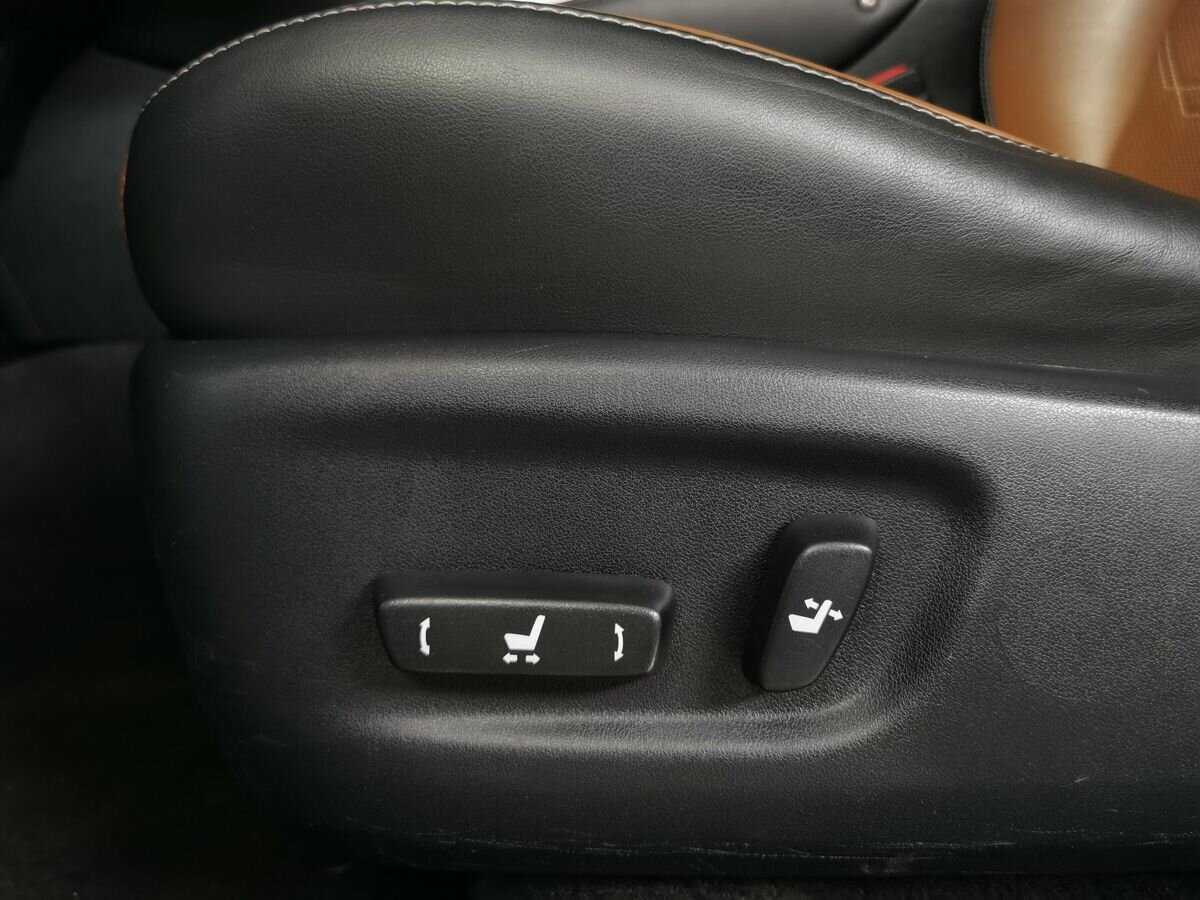 Lexus NX 200t, 2015 Фото №18