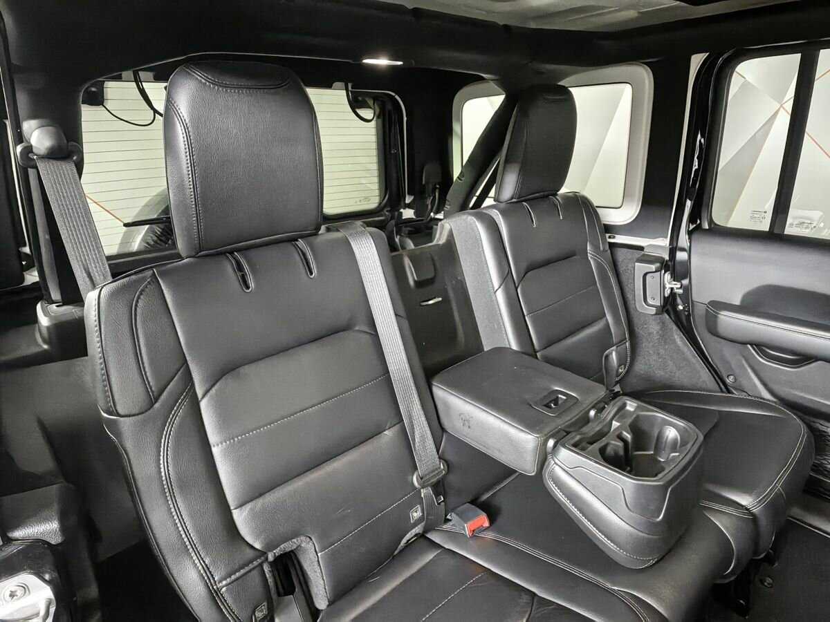 Jeep Wrangler, 2019 Фото №13