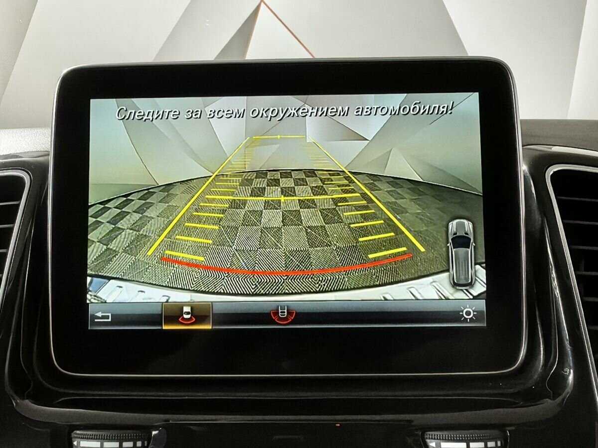 Mercedes-Benz GLE 400, 2015 Фото №18