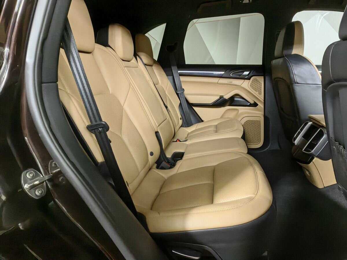 Porsche Cayenne Diesel, 2015 Фото №12