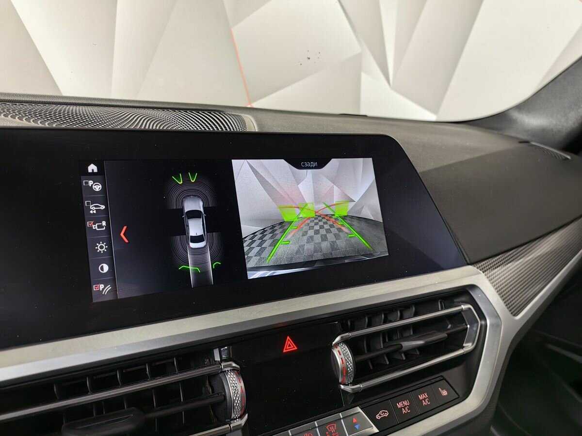 BMW 3 серии 320i xDrive, 2020 Фото №16