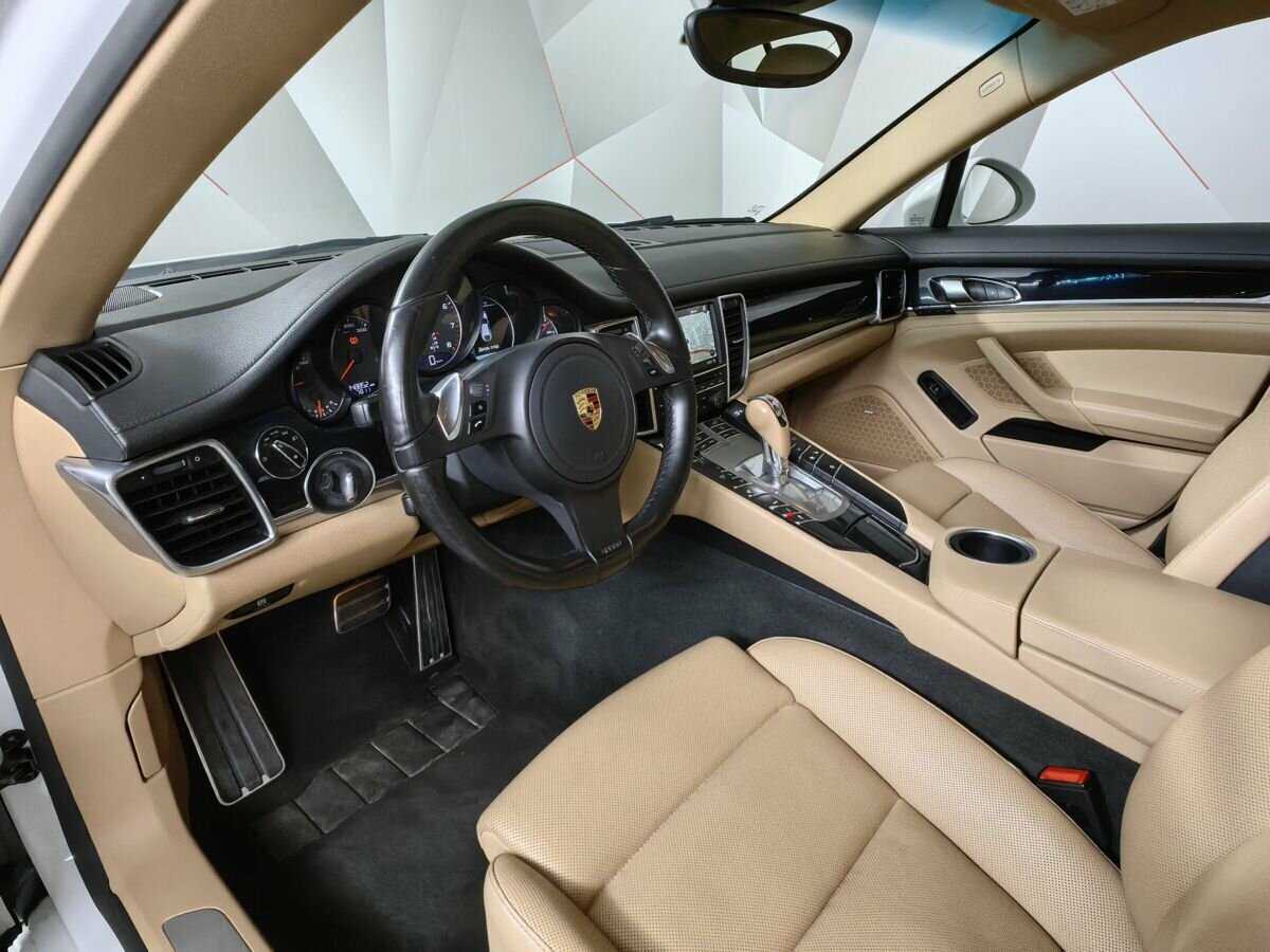 Porsche Panamera 4, 2015 Фото №14