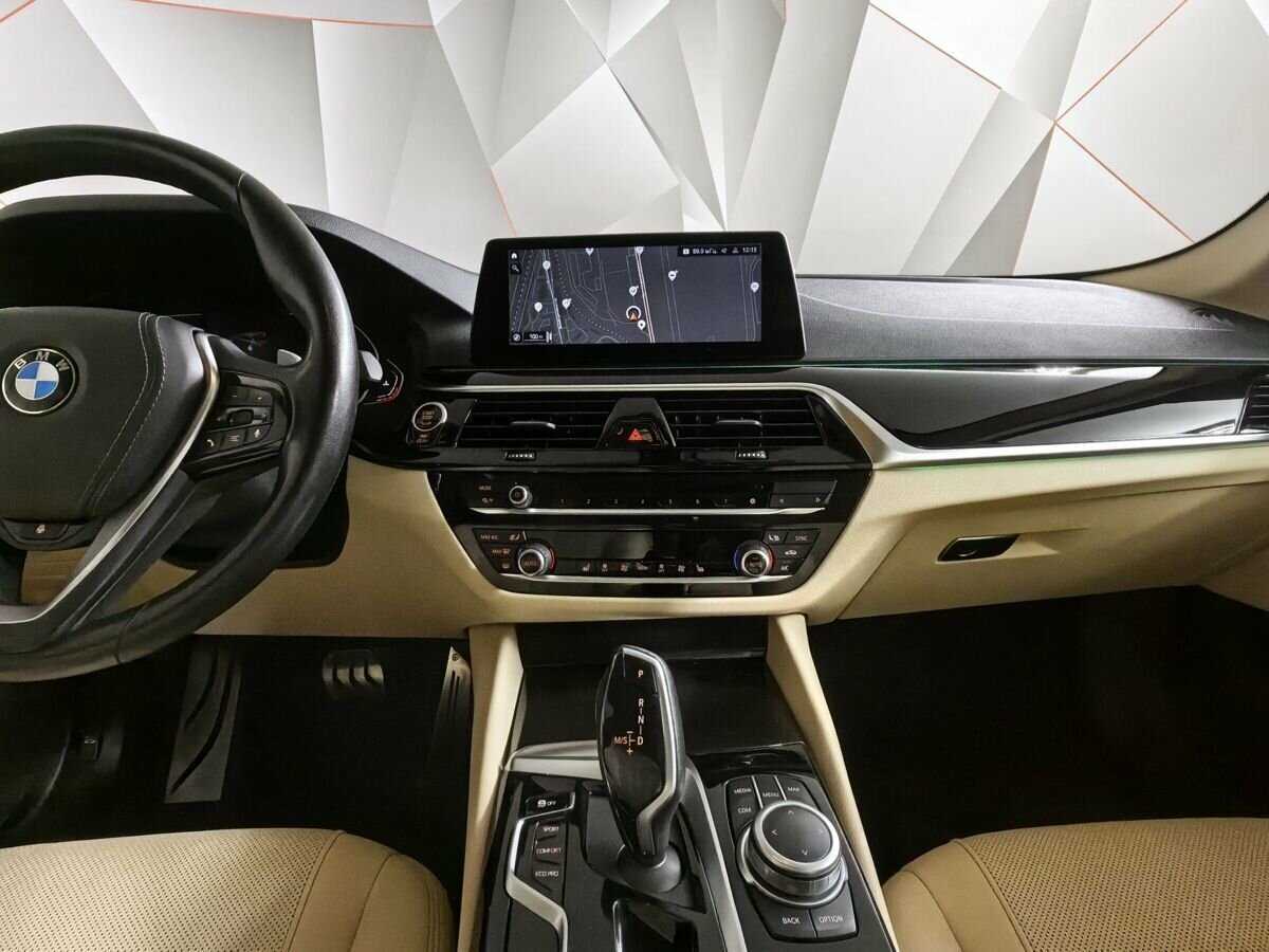 BMW 5 серии 520d, 2020 Фото №11