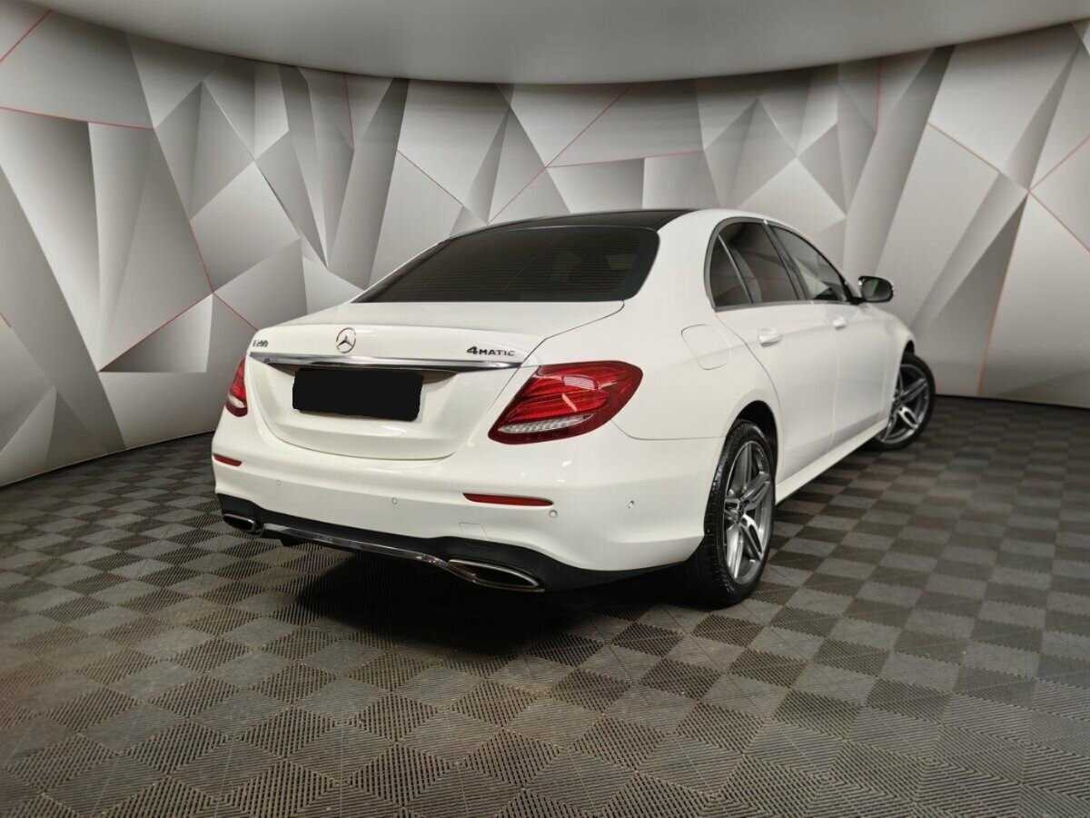 Mercedes-Benz E-Класс 200, 2019 - 174 052 км. | Фото №2