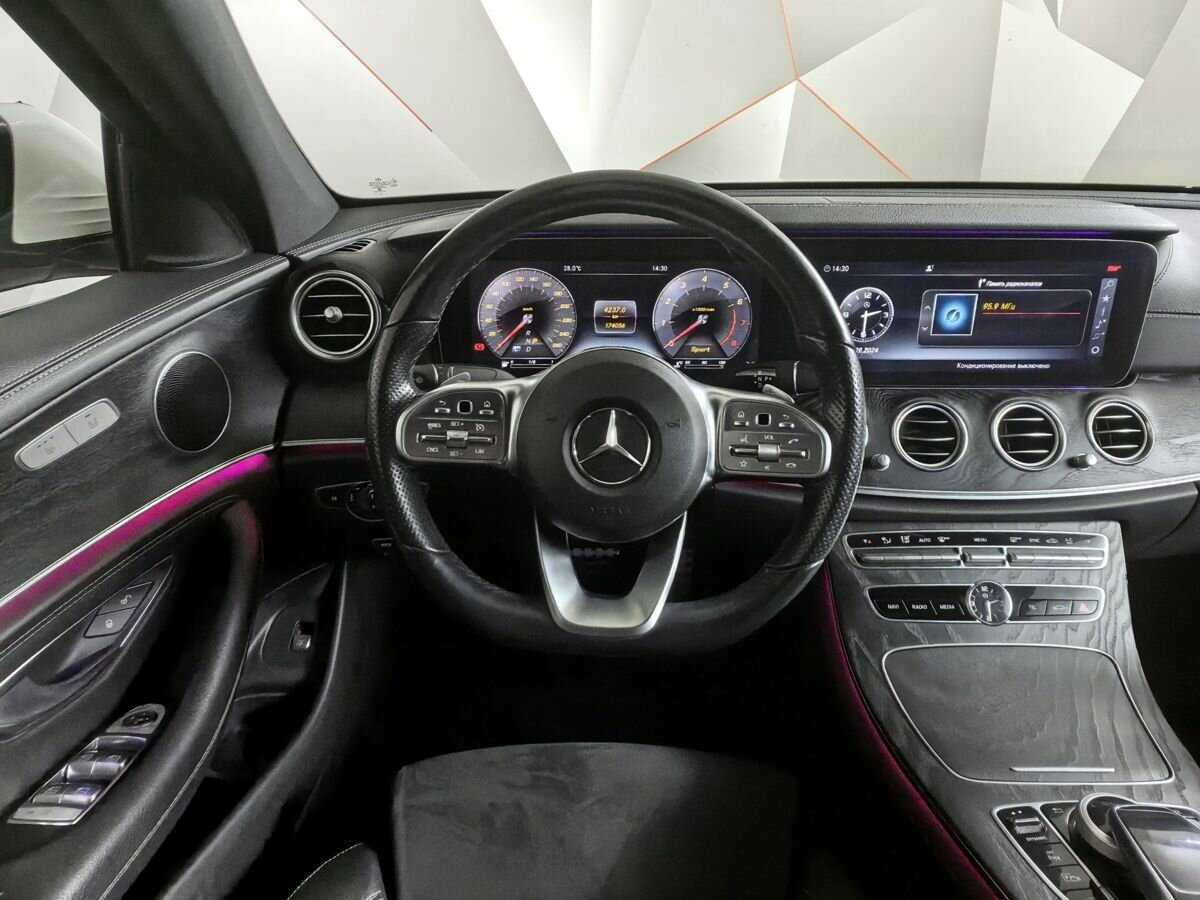 Mercedes-Benz E-Класс 200, 2019 Фото №15