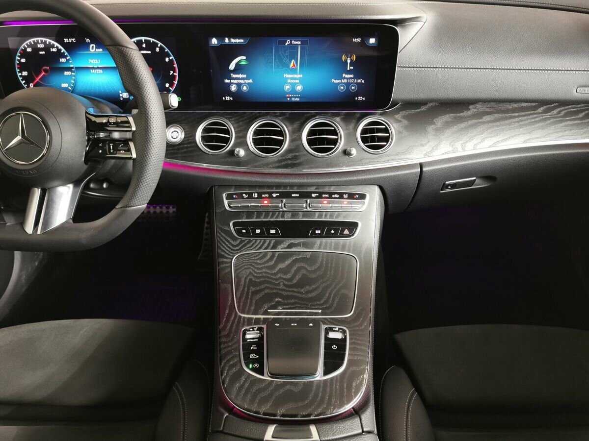 Mercedes-Benz E-Класс 200, 2020 Фото №11