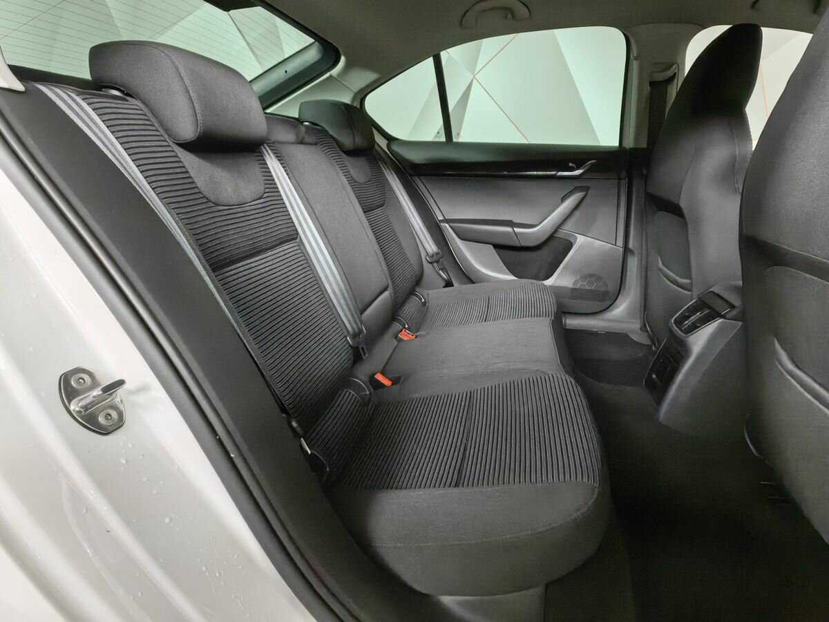 Skoda Octavia, 2015 Фото №12