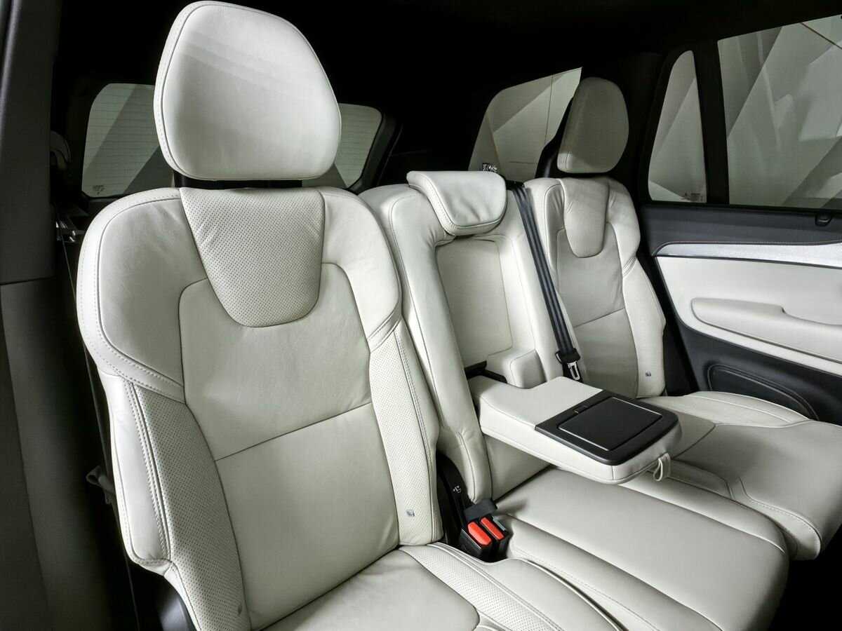 Volvo XC90, 2021 Фото №13