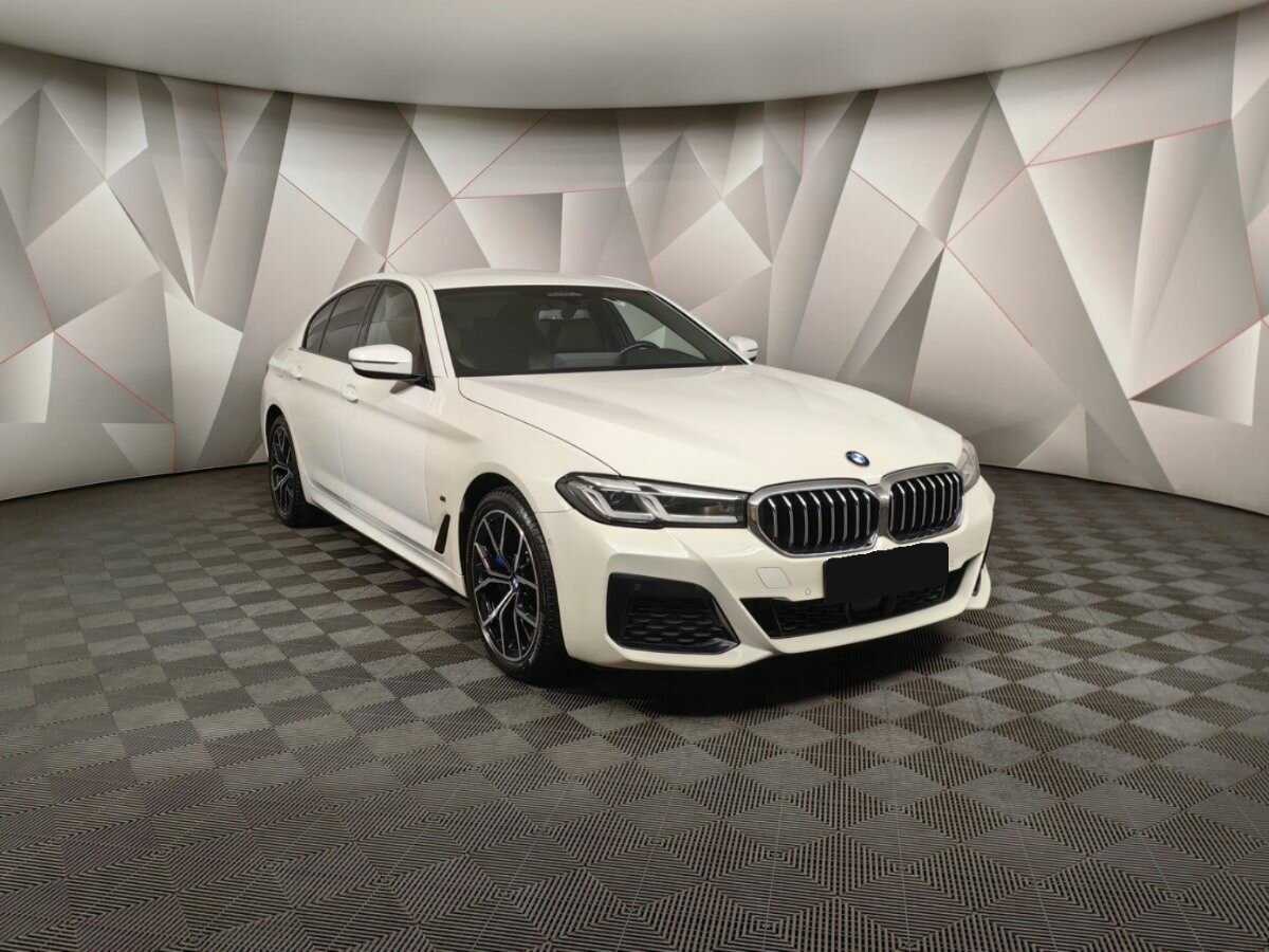 BMW 5 серии 530d xDrive, 2020 - 65 756 км. | Фото №3