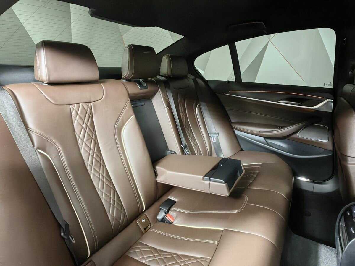 BMW 5 серии 530d xDrive, 2020 Фото №12