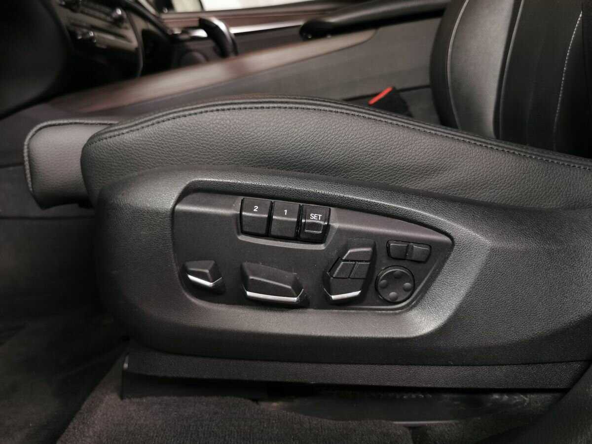 BMW X5 M50d, 2016 Фото №15