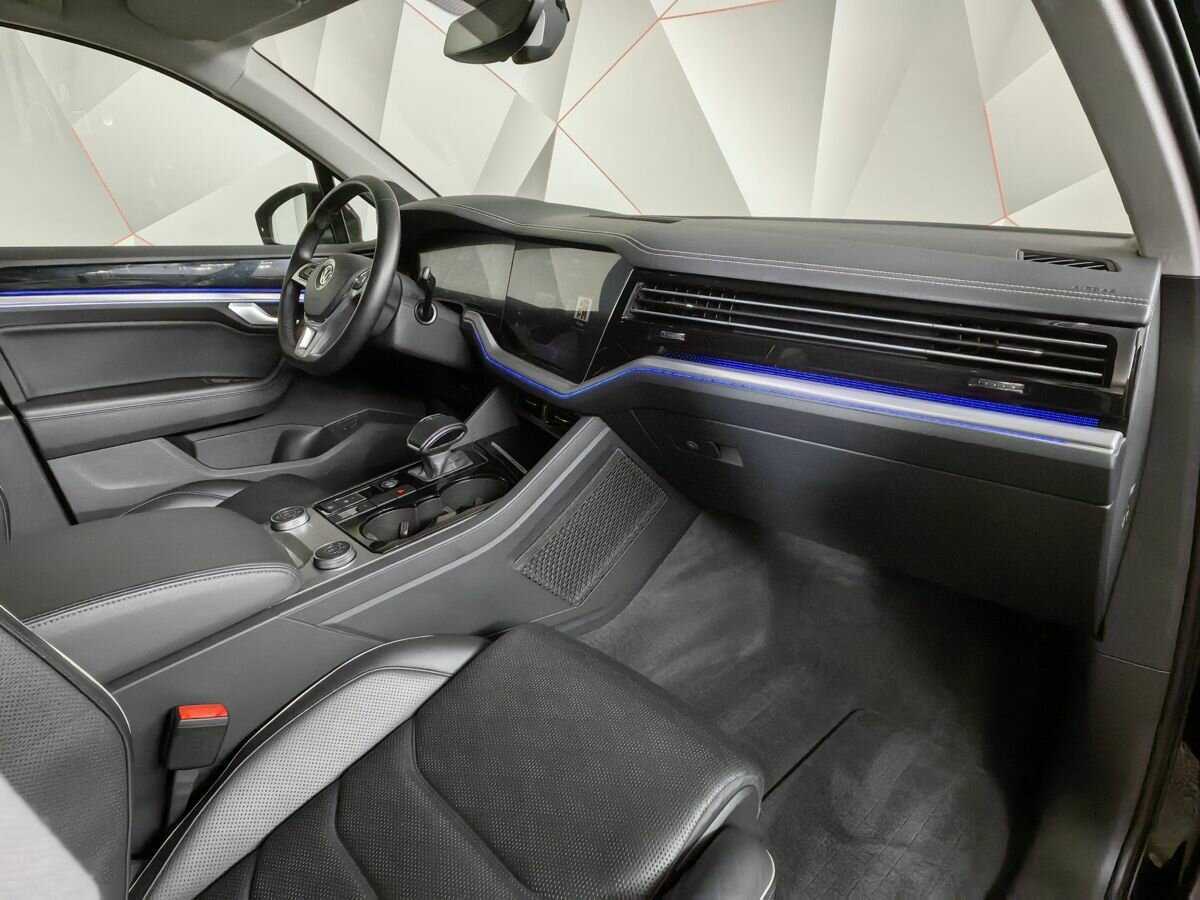Volkswagen Touareg, 2019 Фото №9