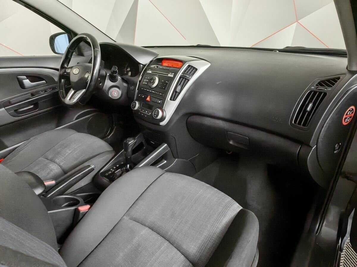 Kia Ceed, 2011 Фото №9