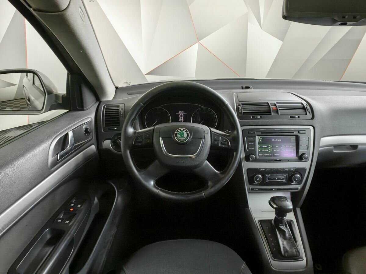 Skoda Octavia, 2010 Фото №15