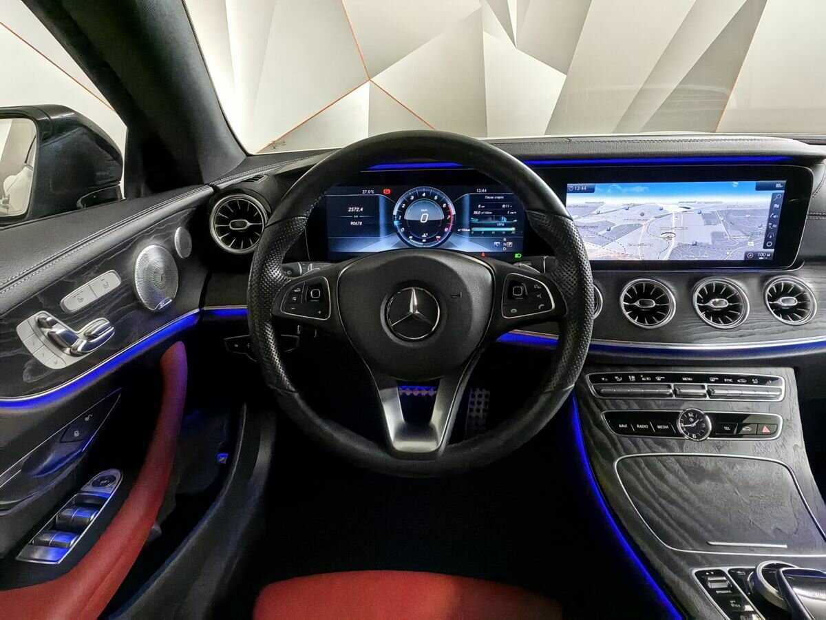 Mercedes-Benz E-Класс 200, 2017 Фото №12