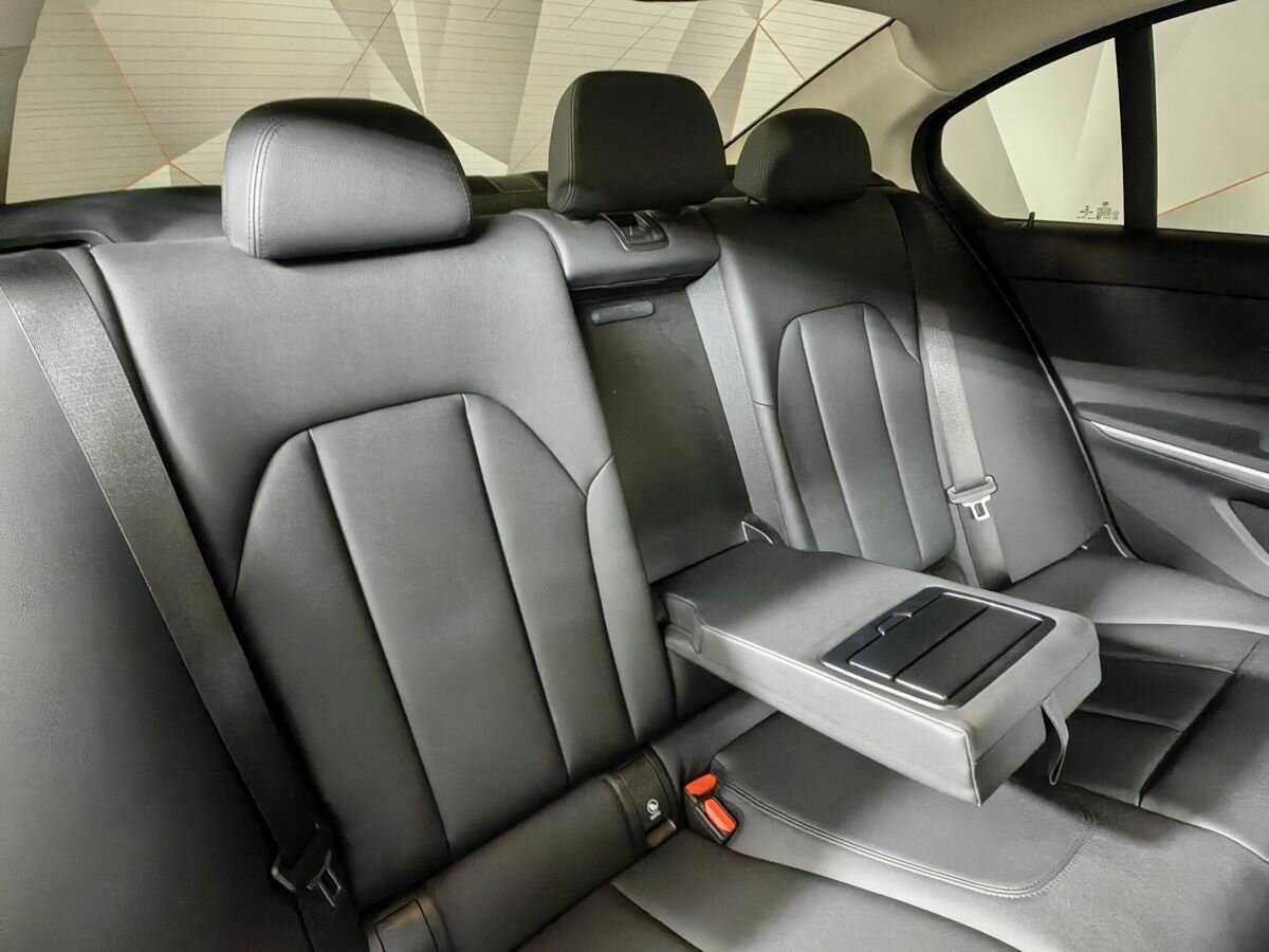 BMW 3 серии 318i, 2021 Фото №12