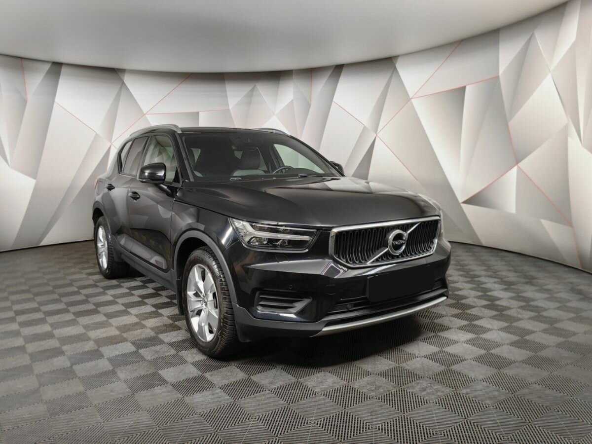 Volvo XC40, 2021 - 13 965 км. | Фото №3