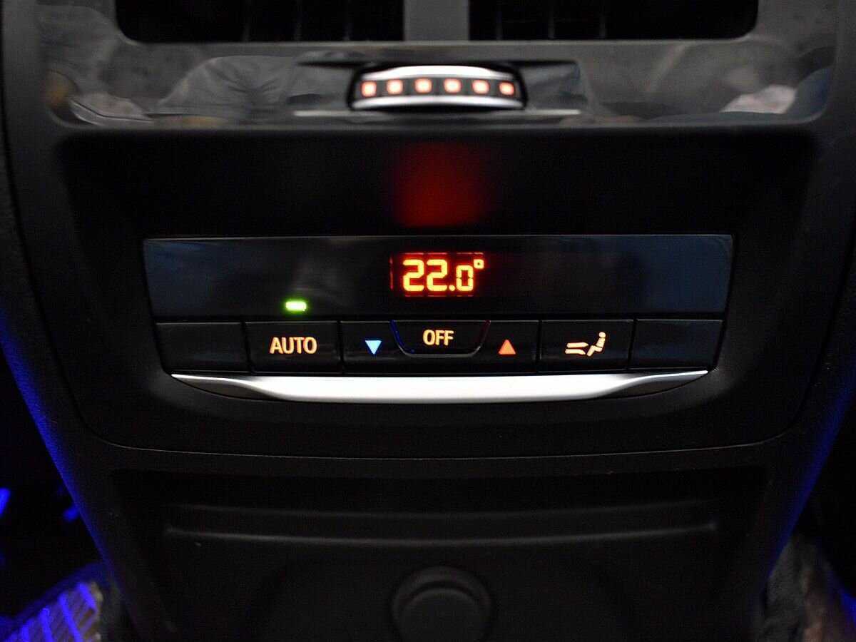 BMW X3 20i xDrive, 2020 Фото №15