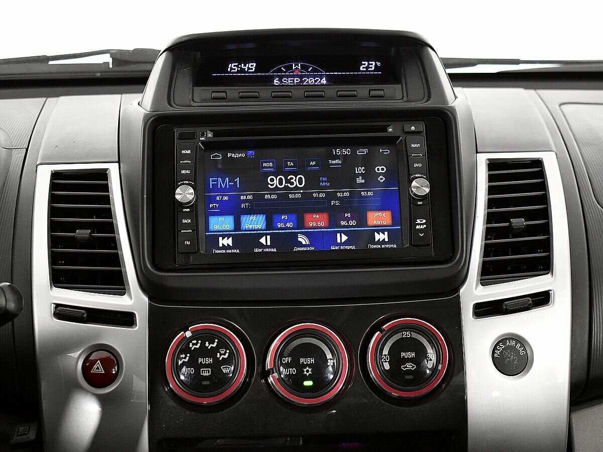 Mitsubishi Pajero Sport, 2011 Фото №13