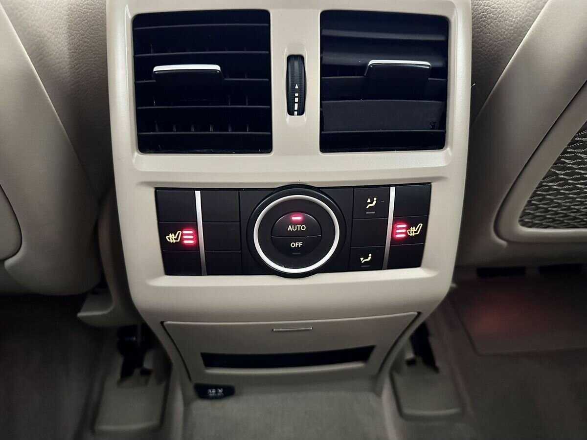 Mercedes-Benz GL-Класс 350 CDI BlueTEC, 2014 Фото №17