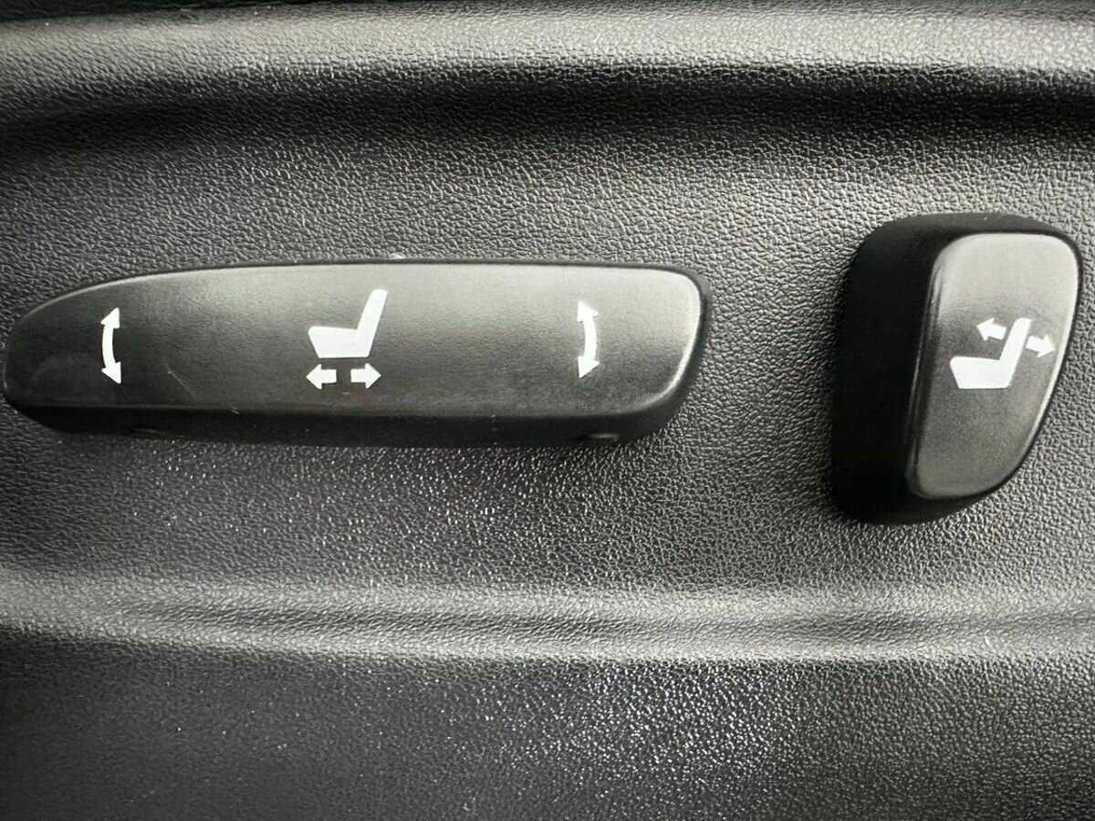 Lexus LX 570, 2013 Фото №18